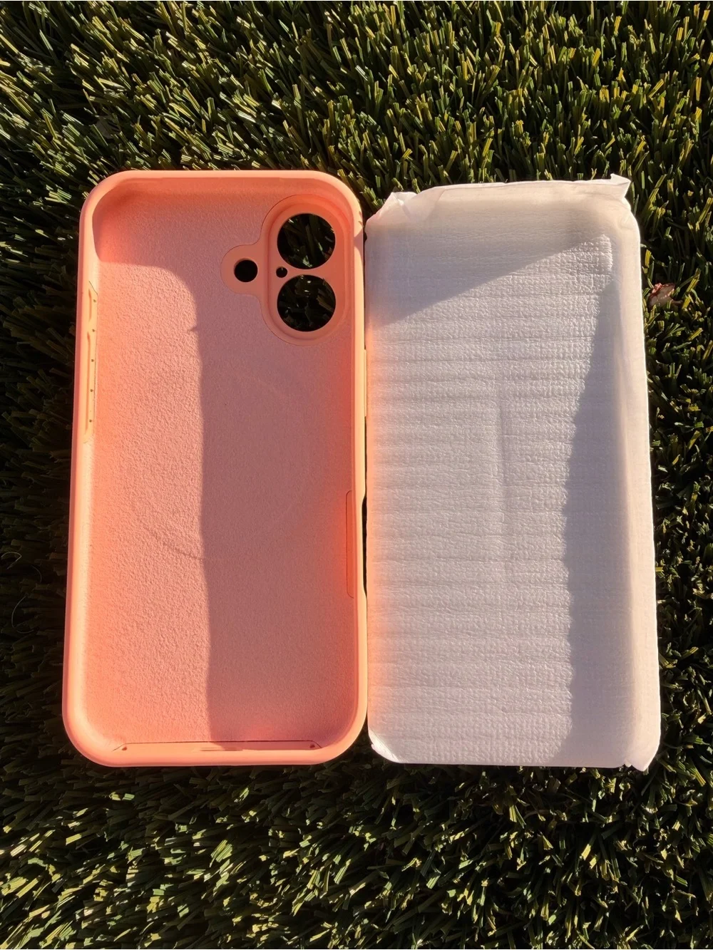iPhone 17 Melón Silicone Phone Case With Screen Protector